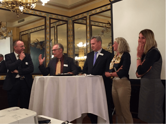 Eine Podiumsdiskussion rundete den Anlass in Zürich ab. cyberrisiken-podiumsdiskussion